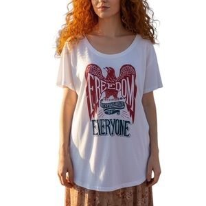 Sevenly White Freedom T-shirt Top Size S